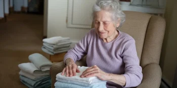 folding towels