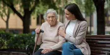 speaking to someone with dementia